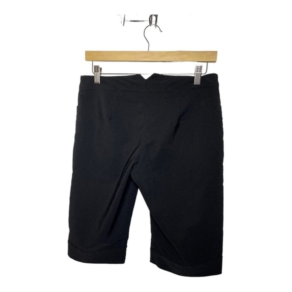 mkm Designs Bermuda Dress Shorts, size 5-6 Women’s black, buttons on pockets - Picture 2 of 5